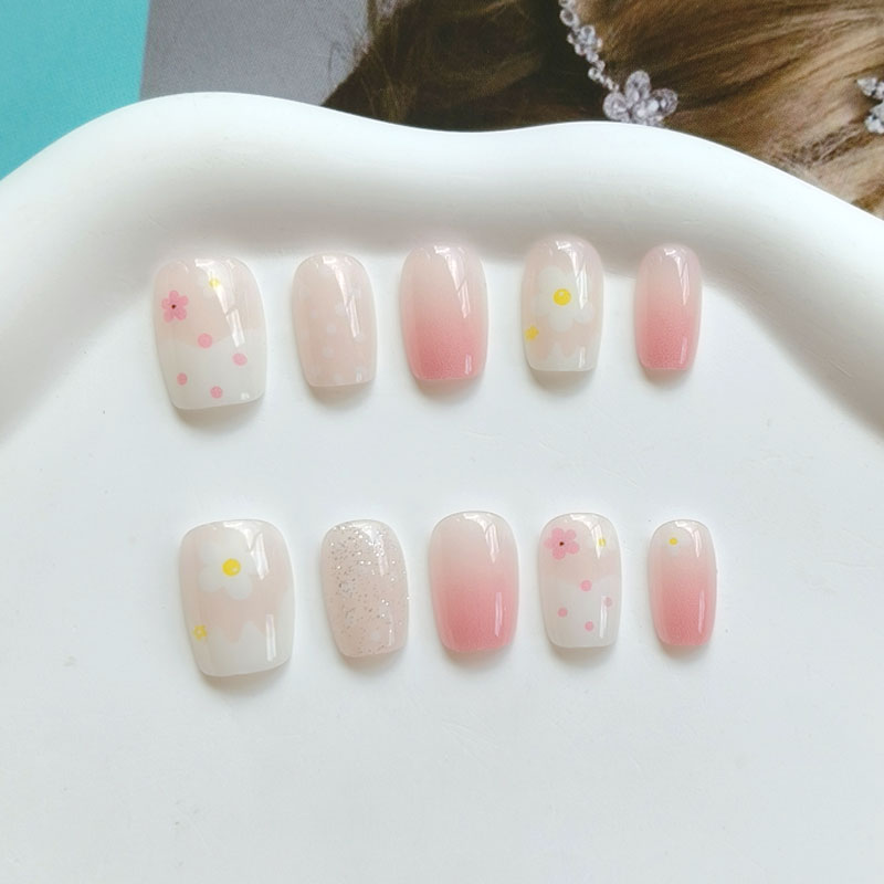 10Pcs Rainbow Bubble Gum Sweet - Nail Art Ombre recension och pris